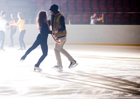 Фото со съемок клипа Димы Кадная на песню "Молчи"